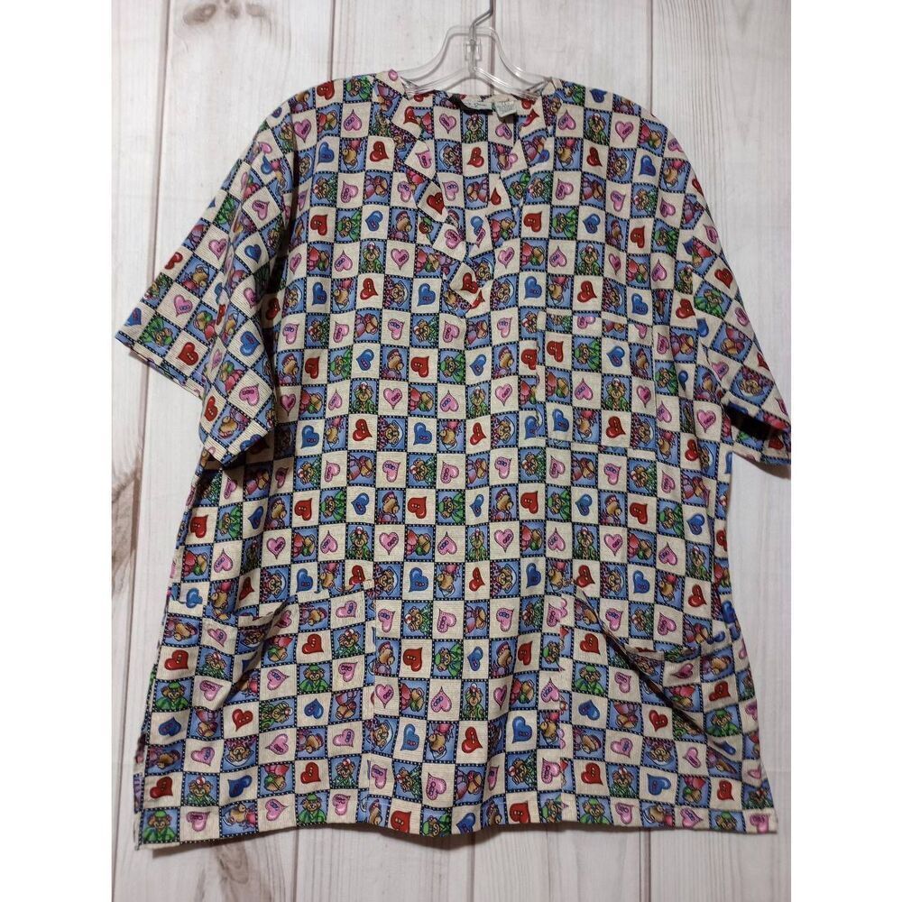 Point One Scrub Top Womens Large Medical Teddy Bear Heart Print V-Neck Blue Pink